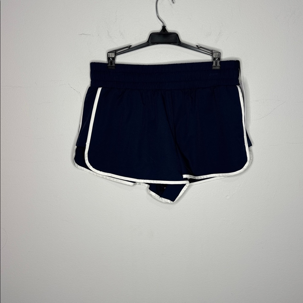 Varley Arlington Running Short 2" Navy Blue Nights NWT - Picture 6 of 9